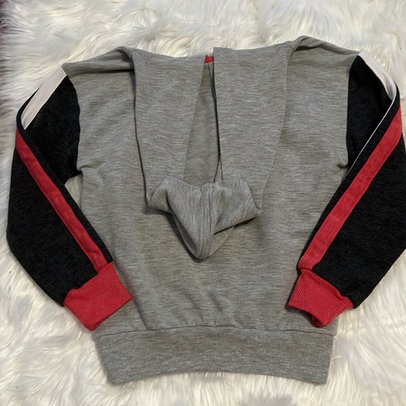 Ms. Marvel Motivational Long Sleeve Hoodie Size 4/5 - Picture 4 of 4